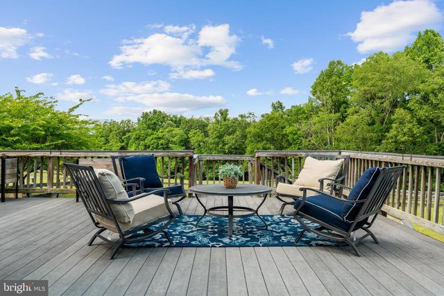38689 CASSIA LN, Lovettsville, VA 20180