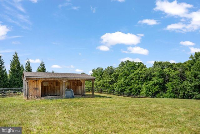 38689 CASSIA LN, Lovettsville, VA 20180