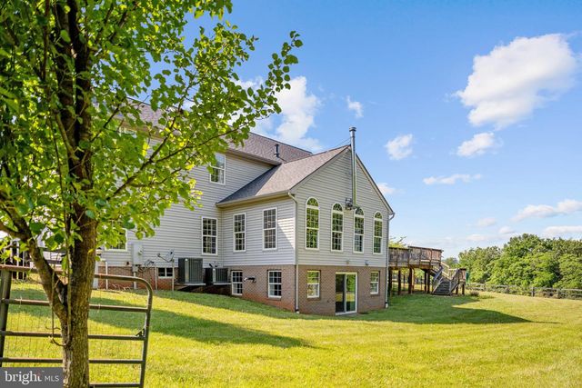 38689 CASSIA LN, Lovettsville, VA 20180