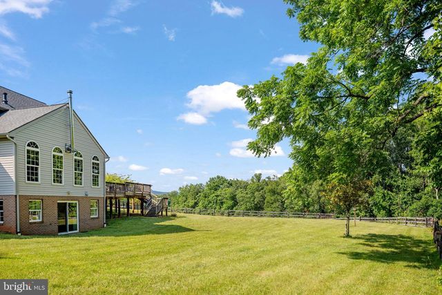 38689 CASSIA LN, Lovettsville, VA 20180