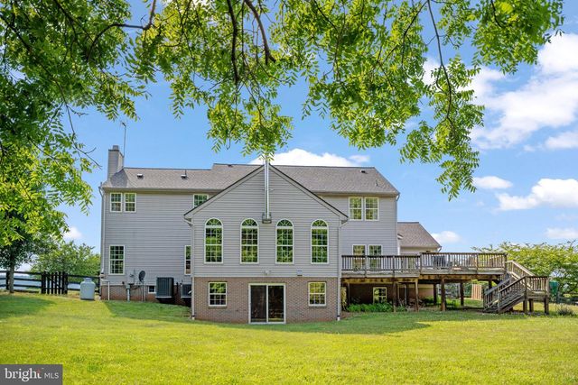 38689 CASSIA LN, Lovettsville, VA 20180
