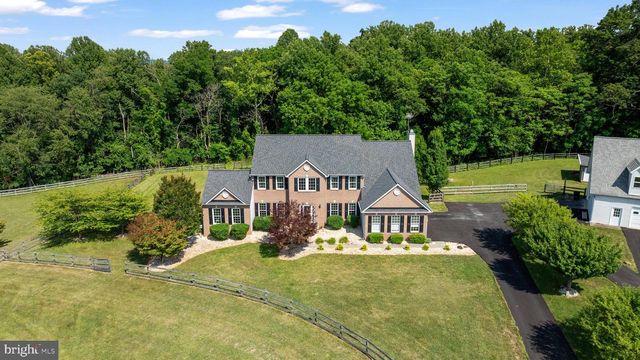 38689 CASSIA LN, Lovettsville, VA 20180