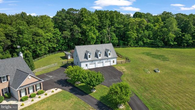 38689 CASSIA LN, Lovettsville, VA 20180