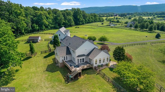 38689 CASSIA LN, Lovettsville, VA 20180