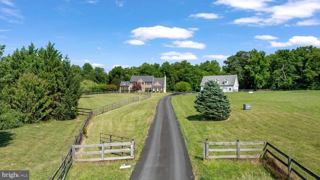 38689 CASSIA LN, Lovettsville, VA 20180