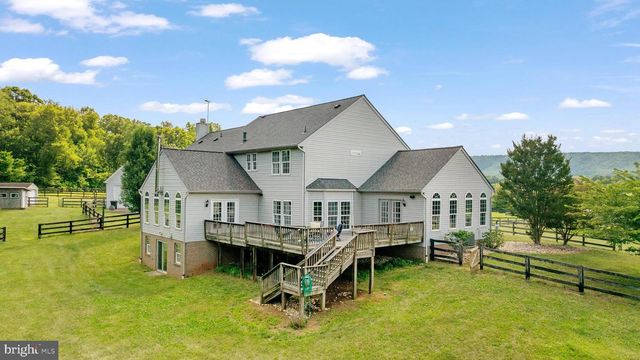 38689 CASSIA LN, Lovettsville, VA 20180