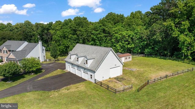 38689 CASSIA LN, Lovettsville, VA 20180