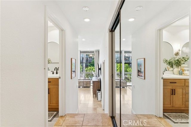 8212 Marina Pacifica, Long Beach, CA 90803