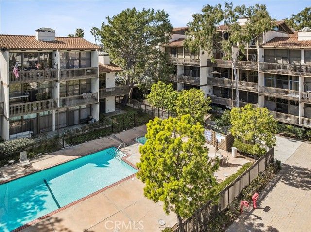 8212 Marina Pacifica, Long Beach, CA 90803