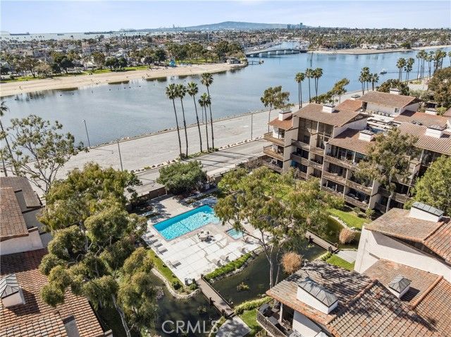 8212 Marina Pacifica, Long Beach, CA 90803