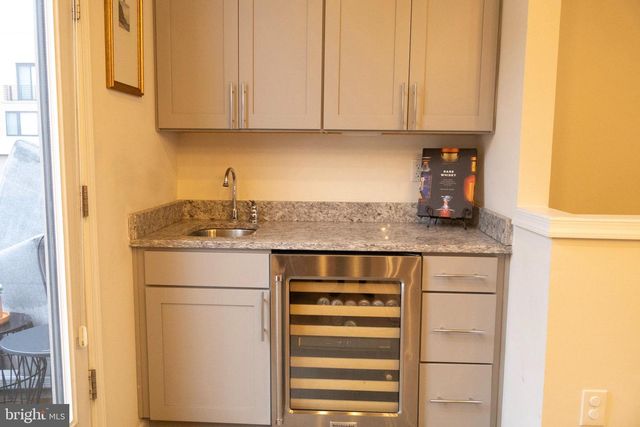 126 CAMBRIA WALK, Alexandria, VA 22304