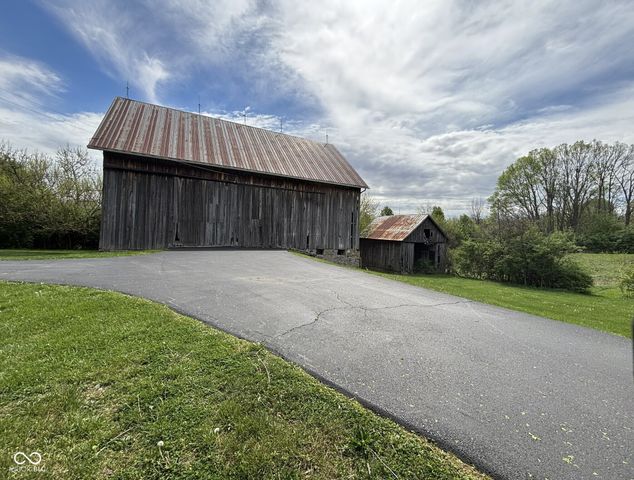 2661 Senour Road, Indianapolis, IN 46239