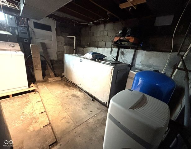 2661 Senour Road, Indianapolis, IN 46239