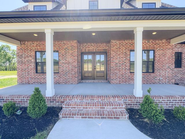 55 Crenshaw Rd, Hartsville, TN 37074