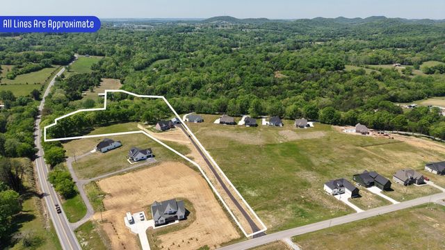 55 Crenshaw Rd, Hartsville, TN 37074