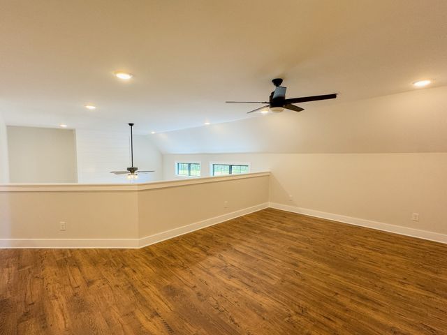 55 Crenshaw Rd, Hartsville, TN 37074