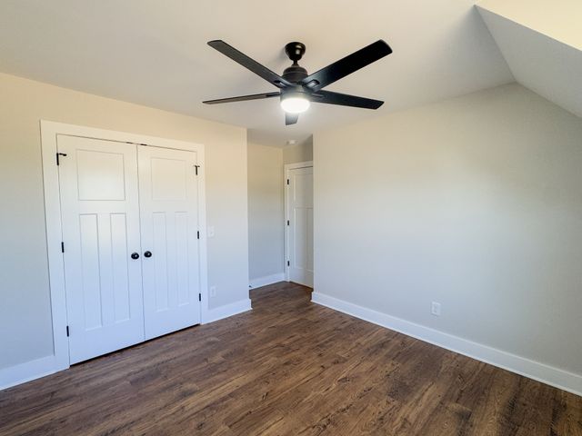 55 Crenshaw Rd, Hartsville, TN 37074