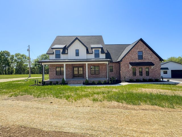 55 Crenshaw Rd, Hartsville, TN 37074