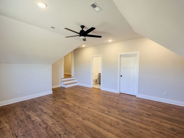 55 Crenshaw Rd, Hartsville, TN 37074