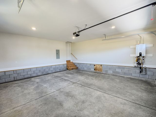 55 Crenshaw Rd, Hartsville, TN 37074