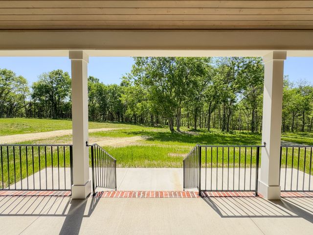 55 Crenshaw Rd, Hartsville, TN 37074