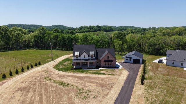 55 Crenshaw Rd, Hartsville, TN 37074