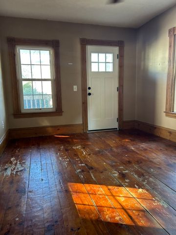 201 Union Street, Gardner, MA 01440