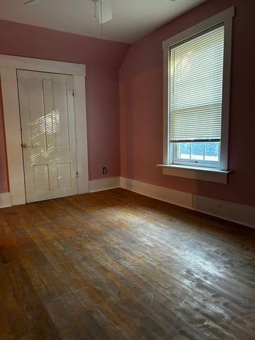 201 Union Street, Gardner, MA 01440