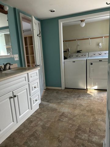 201 Union Street, Gardner, MA 01440
