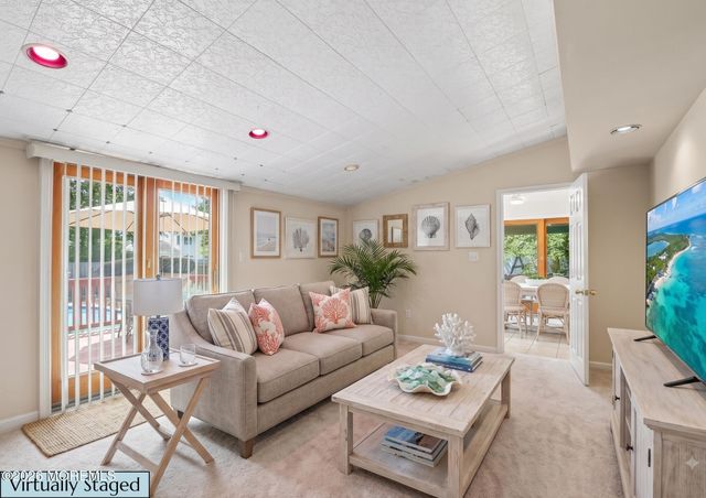 160 Stowe Street, Toms River, NJ 08753
