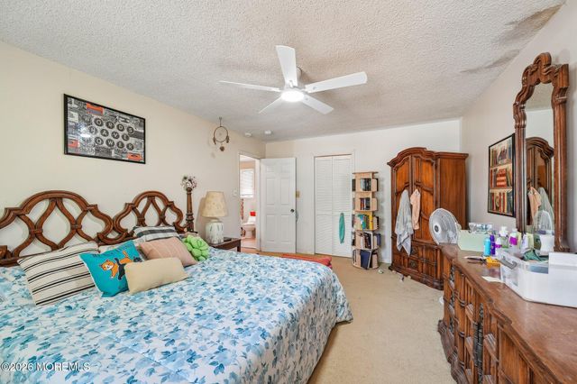 160 Stowe Street, Toms River, NJ 08753