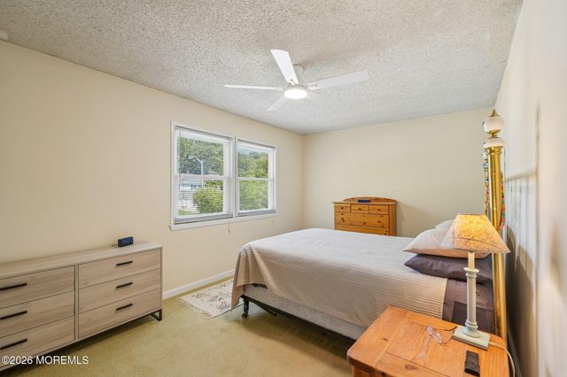 160 Stowe Street, Toms River, NJ 08753