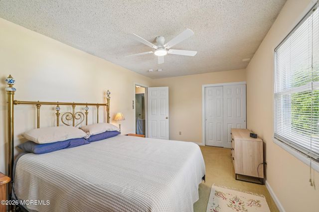160 Stowe Street, Toms River, NJ 08753
