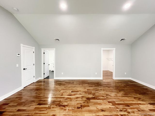 82 Hampton Road, Marlboro, NY 12542