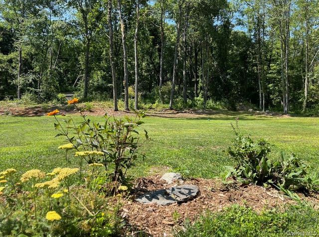 82 Hampton Road, Marlboro, NY 12542