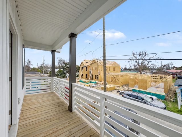 2032 Forest Avenue, North Charleston, SC 29405