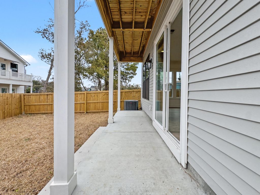 Image 38 of property listing at 2032 Forest Avenue, North Charleston, SC 29405