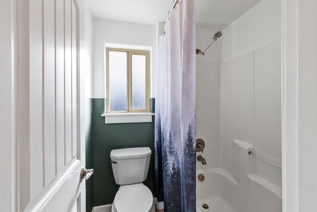 20739 NE Angora Court, Bend, OR 97701