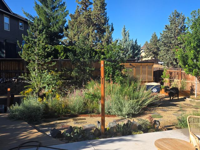 20739 NE Angora Court, Bend, OR 97701