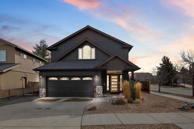 20739 NE Angora Court, Bend, OR 97701