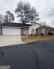 1406 Cattail Way, Statesboro, GA 30458