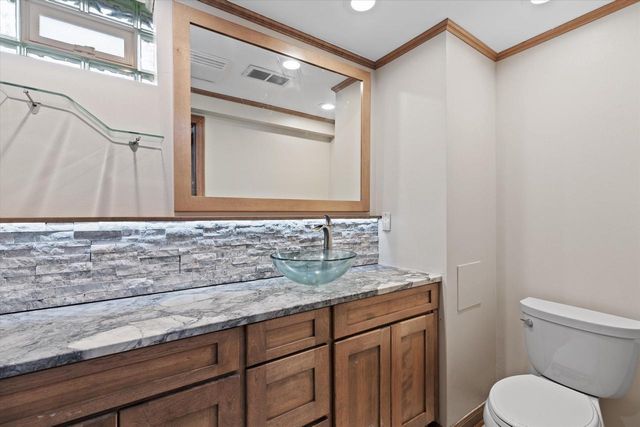 14225 Forest View LANE, Brookfield, WI 53005