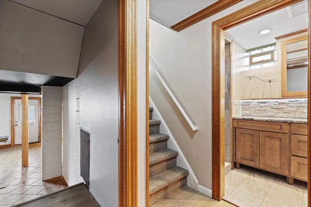 14225 Forest View LANE, Brookfield, WI 53005