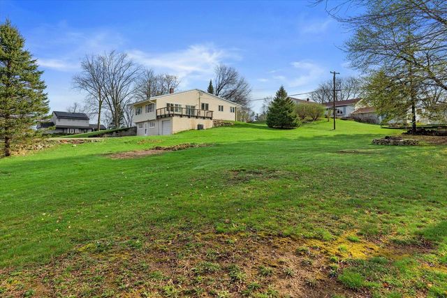 14225 Forest View LANE, Brookfield, WI 53005