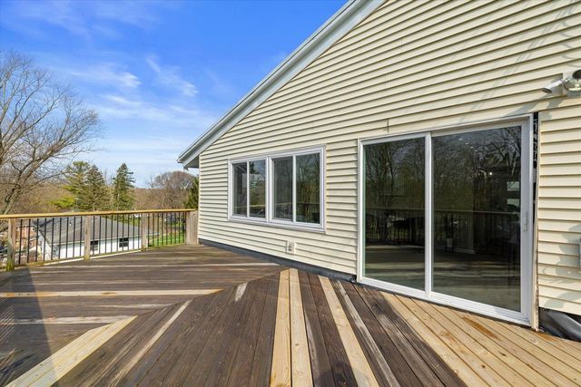 14225 Forest View LANE, Brookfield, WI 53005
