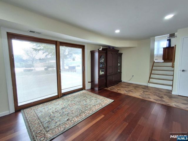 61 Jensen Road, Sayreville, NJ 08872