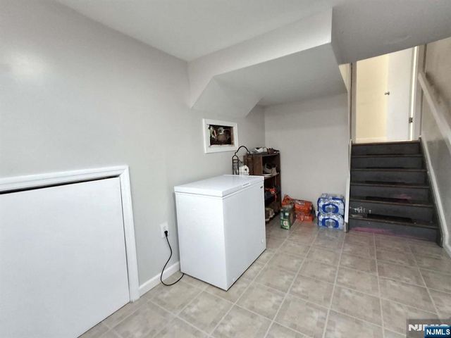 61 Jensen Road, Sayreville, NJ 08872