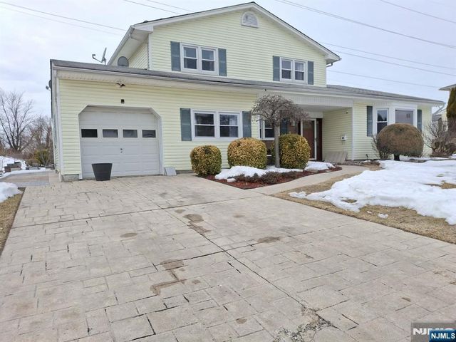 61 Jensen Road, Sayreville, NJ 08872