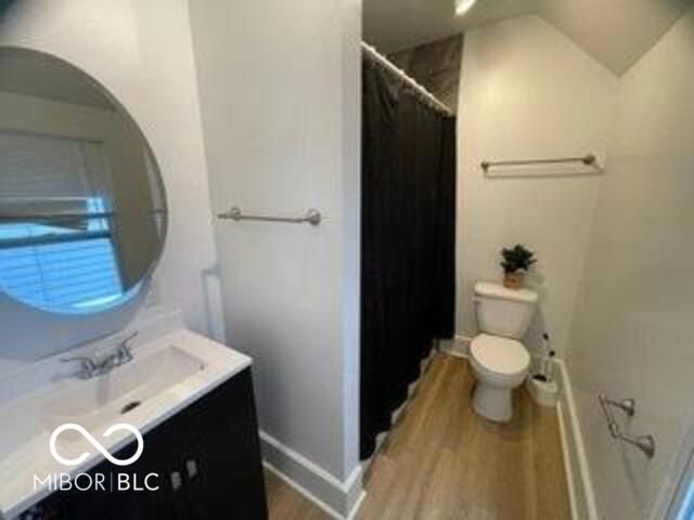 2230 Bellefontaine, Indianapolis, IN 46205