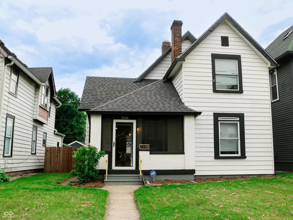 2230 Bellefontaine, Indianapolis, IN 46205